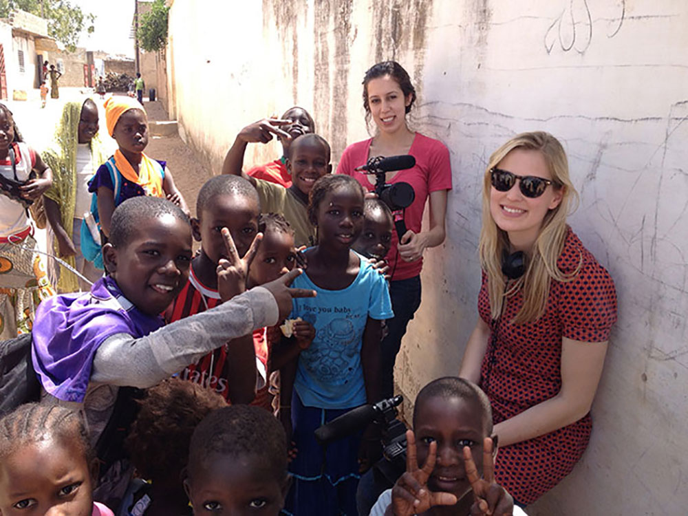 Kavitha Surana (l) and Elizabeth Flock (r) in Thies, Senegal